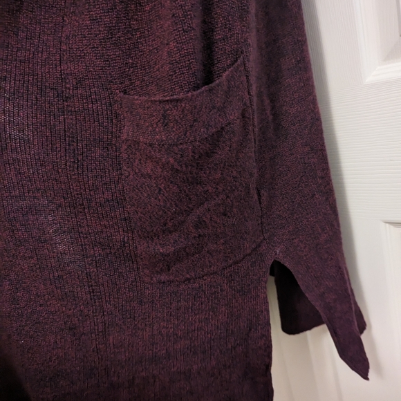 Long burgundy cardigan with pockets - Picture 2 of 4